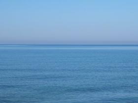 mare calmo d'estate a Ragusa