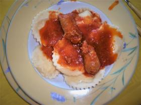 Ravioli di ricotta al sugo di maiale piatto tipico Ragusano