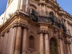 facade of San Giovanni Evangelista church 